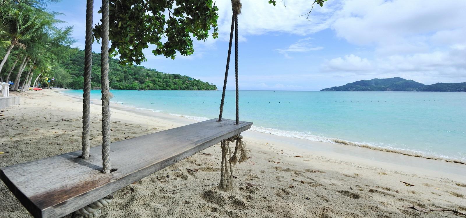 Tri Trang Beach Resort Patong Esterno foto