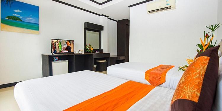 Tri Trang Beach Resort Patong Esterno foto